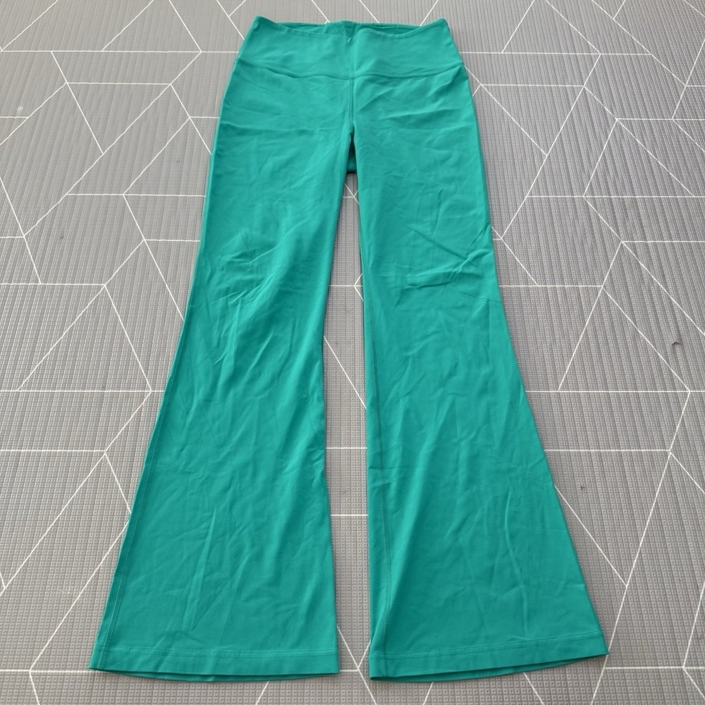 Lululemon Groove Super-High-Rise Flared Pant *Nulu Size 12 Kelly‎ Green LW5EZ9S